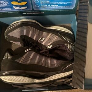 Black Athletic Sneakers Skechers Shape-ups Insole